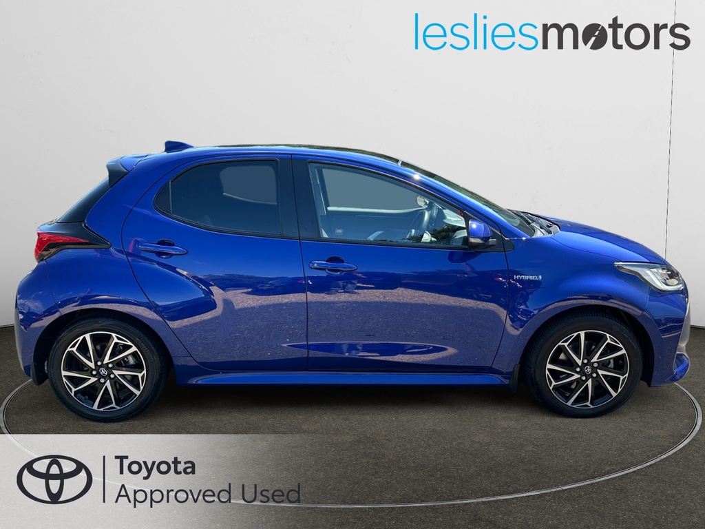 Toyota Yaris 1.5 Hybrid Design Cvt Blue #4