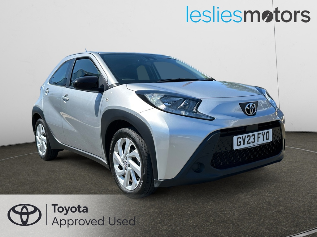 Toyota Aygo X 1.0 Vvt-i Pure Silver