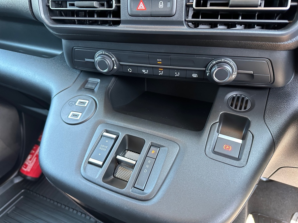 Toyota Proace City Icon Van 50Kwh White #6