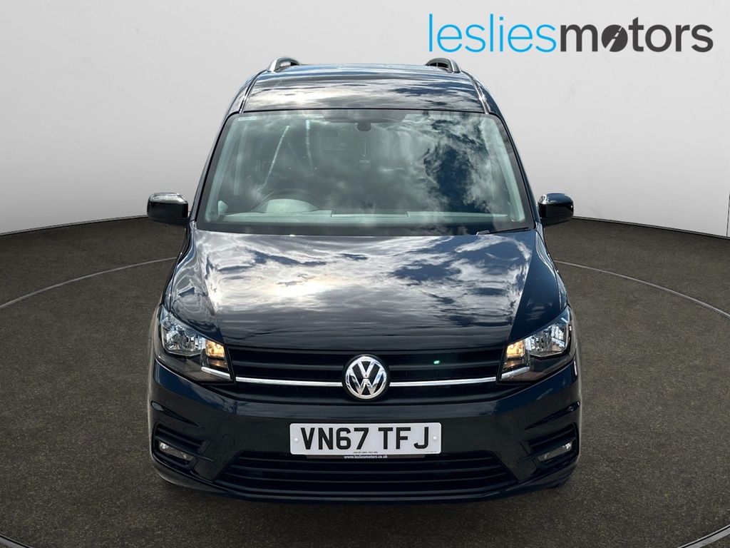 Volkswagen Caddy Maxi Life 2.0 Tdi Black #2