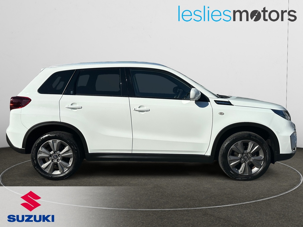 Suzuki Vitara 1.4 Boosterjet 48V Hybrid Sz-t White #4