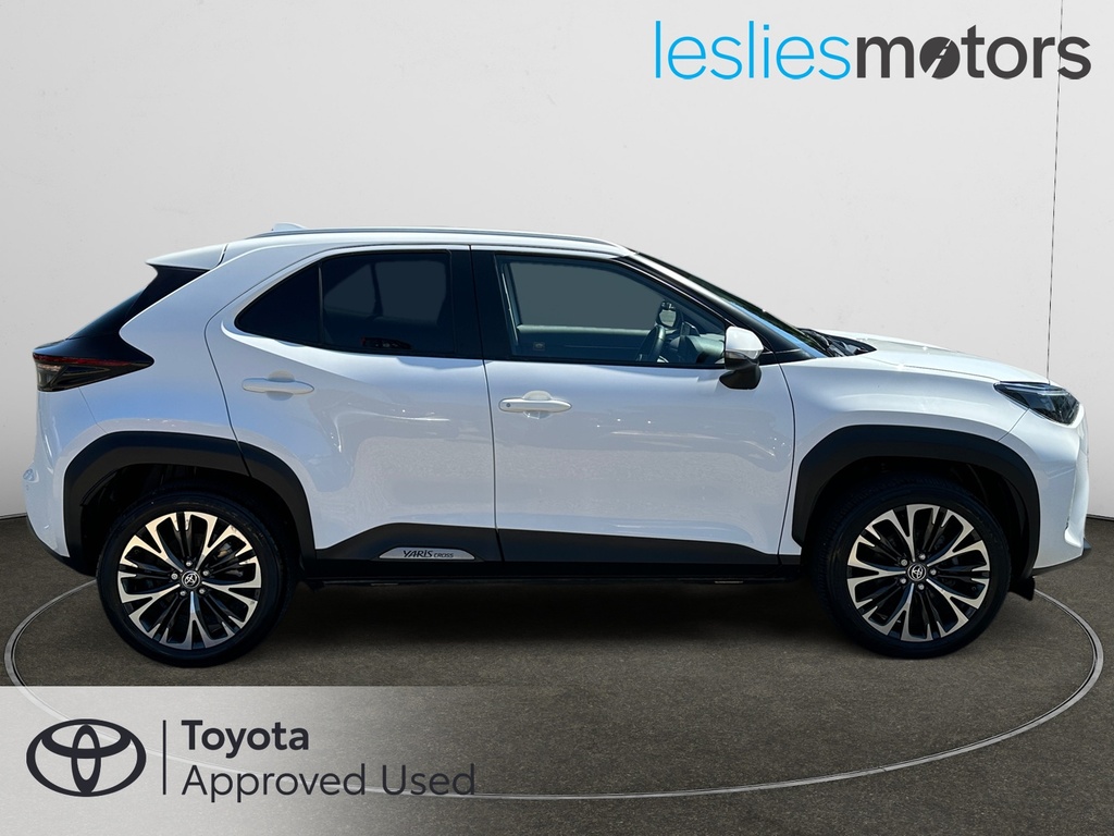 Toyota Yaris Cross 1.5 Hybrid Excel Cvt White #4