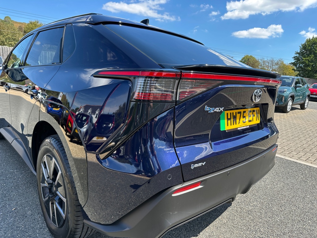 Toyota bZ4X 160Kw Vision 71.4Kwh Awd 11Kw Hatchback Silver #23