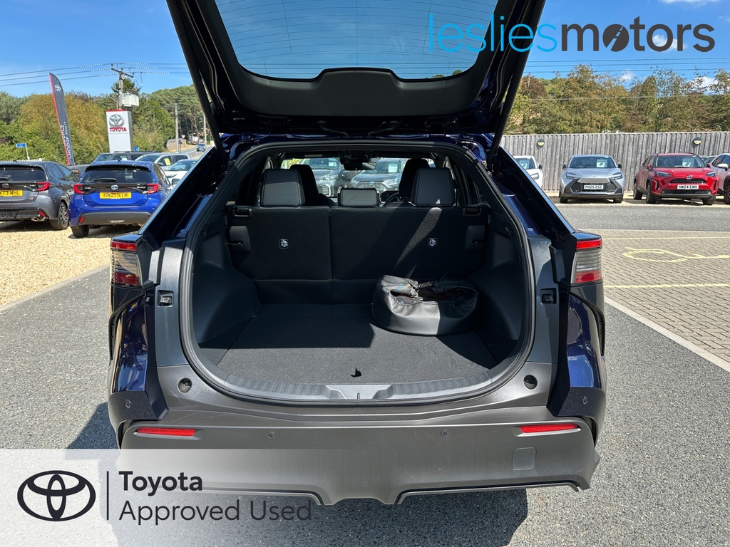Toyota bZ4X 160Kw Vision 71.4Kwh Awd 11Kw Hatchback Silver #16