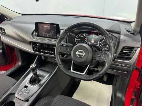 Nissan Qashqai 1.3 Dig-t Mhev DL23SXF Red #6
