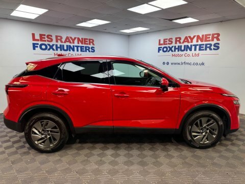 Nissan Qashqai 1.3 Dig-t Mhev DL23SXF Red #2