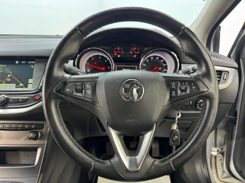Vauxhall Astra 1.2 Turbo Business Edition Nav Euro 6 Ss White #14