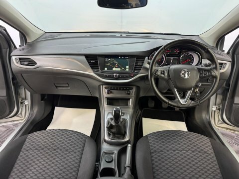 Vauxhall Astra 1.5 Turbo D Silver #4