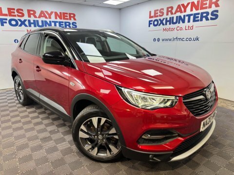 Vauxhall Grandland X 1.2 Turbo Sri Red