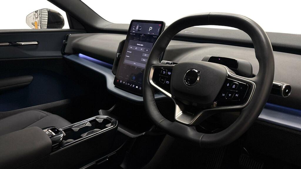 Volvo EX30 Twin Performance 69Kwh Plus Awd Black #6