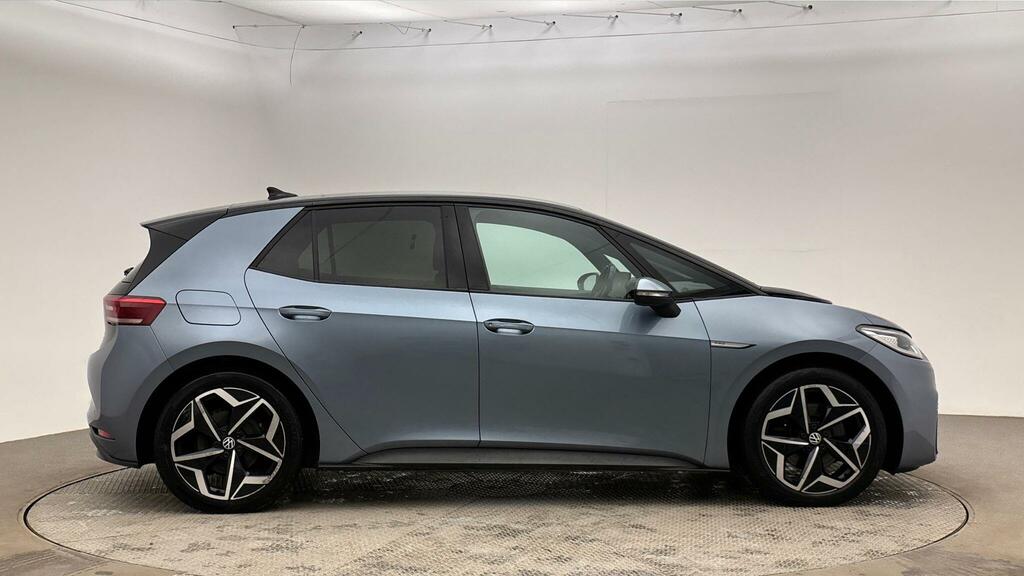 Volkswagen ID.3 Pro Performance 58Kwh Family Blue #4