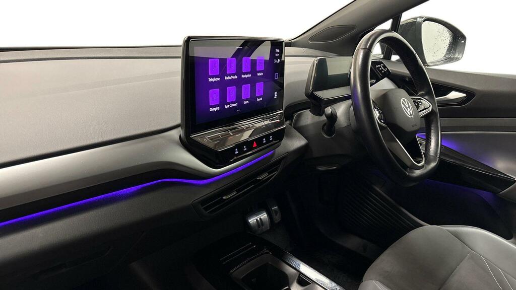 Volkswagen ID.5 Pro Performance 77Kwh Style Black #2