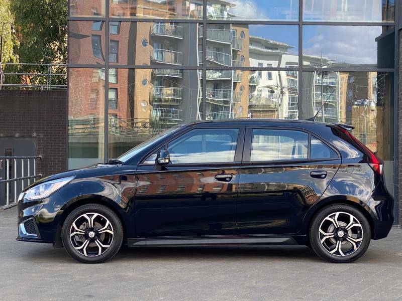 MG MG3 1.5 Vti-tech Exclusive Navigation Black #5