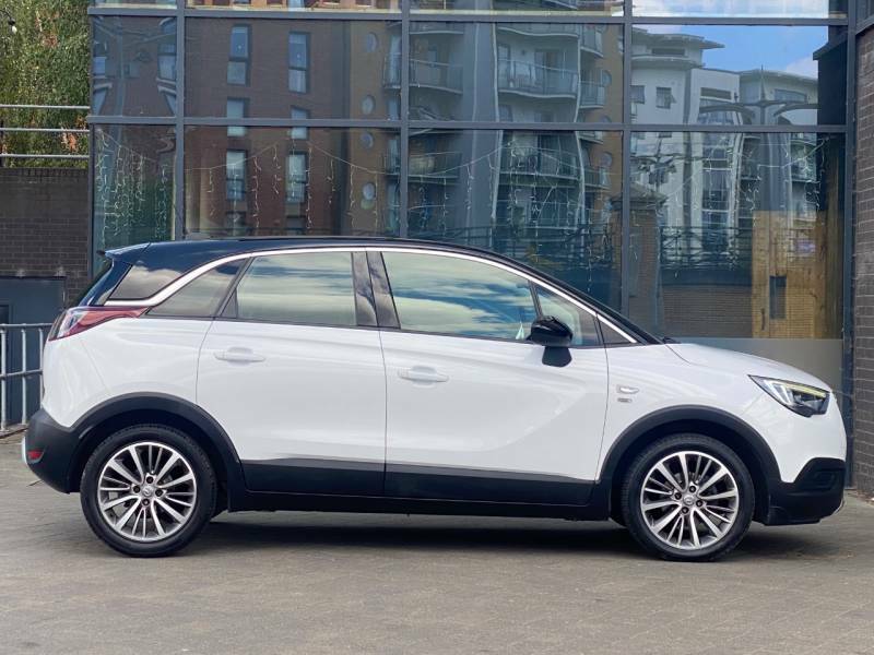 Vauxhall Crossland X 1.2 83 Griffin Start Stop White #2