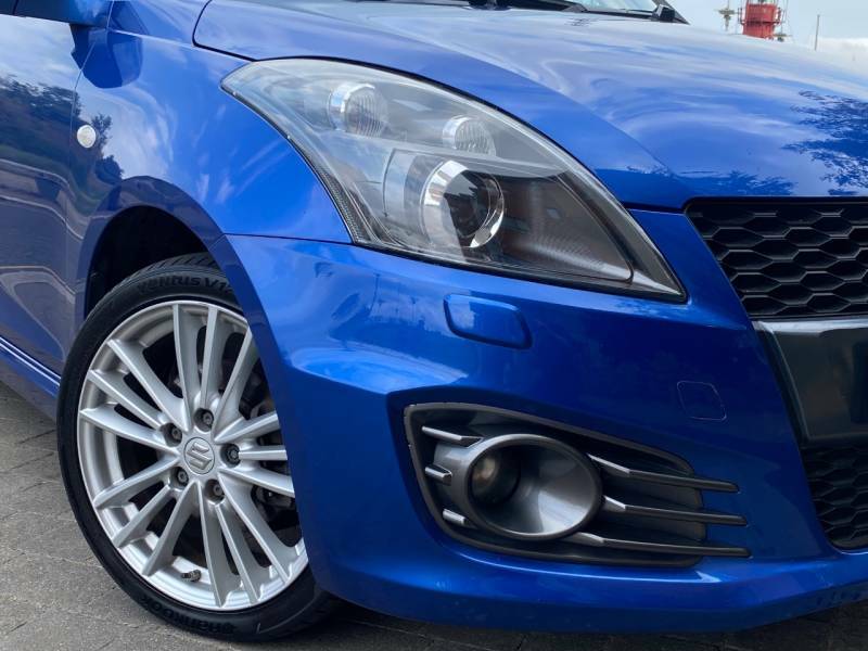 Suzuki Swift Swift 1.0 Boosterjet Sz-t Euro 6 5Dr1767 Suzuki White #37