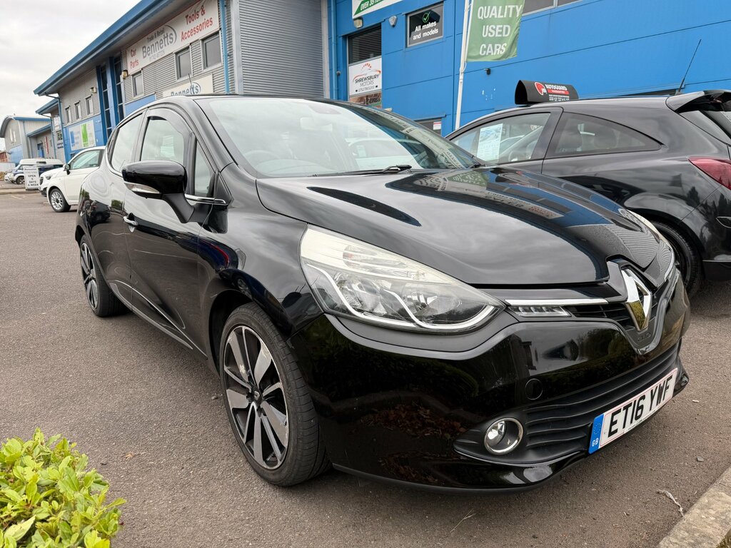 Renault Clio 0.9 Tce Dynamique S Nav Hatchback Manua Black