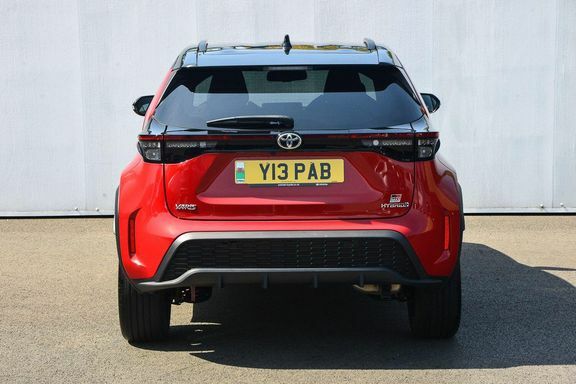 Toyota Yaris Cross 1.5 Vvt-h Gr Sport E-cvt Euro 6 Ss Red #4