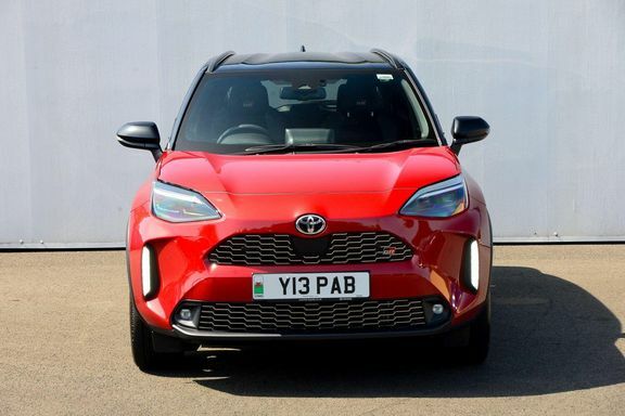 Toyota Yaris Cross 1.5 Vvt-h Gr Sport E-cvt Euro 6 Ss Red #2