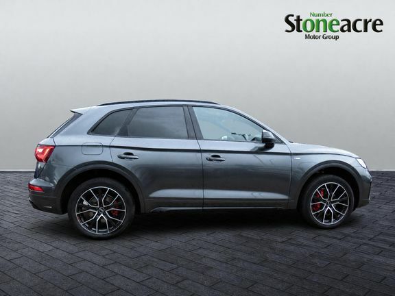 Audi Q5 2.0 Tdi 40 Edition 1 S Tronic Quattro Euro 6 Ss NC71UJP Grey #2