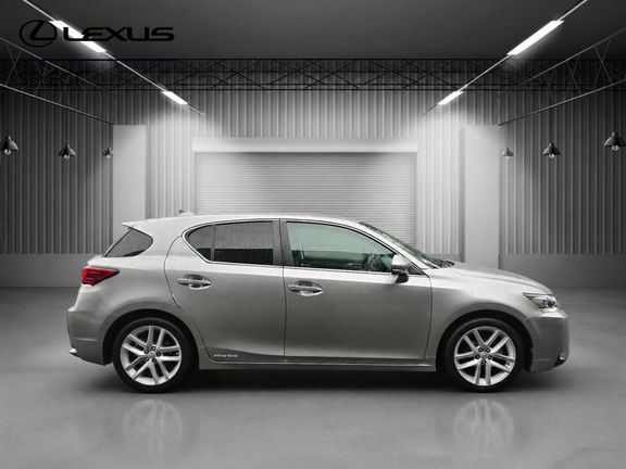Lexus CT Ct Premium Pack Silver #2