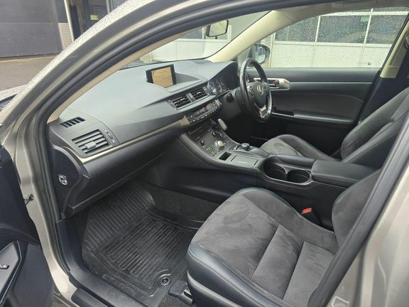Lexus CT 1.8 200H F Sport Premier Premier E-cvt Euro 6 S Orange #18