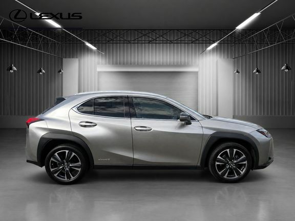 Lexus UX Premium Pack With Navigation Silver #2