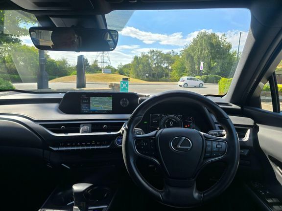Lexus UX 300E 54.3Kwh Takumi Suv 204 Ps Silver #16