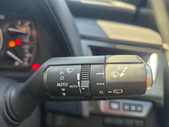Lexus UX 300E 54.3Kwh Takumi Suv 204 Ps Silver #28