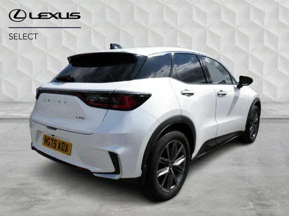 Lexus LBX Premium Plus Black Interior White #3