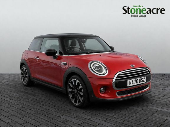 Mini Hatch 1.5 Cooper Exclusive Steptronic Euro 6 Ss NA70DSZ Red