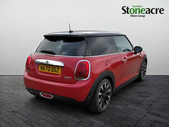 Mini Hatch 1.5 Cooper Exclusive Steptronic Euro 6 Ss NA70DSZ Red #3