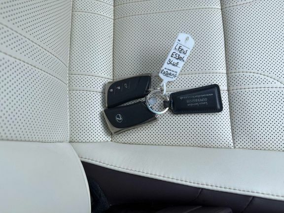 Lexus ES 2.5 300H F Sport Saloon Hybrid E-cvt Eu Silver #16
