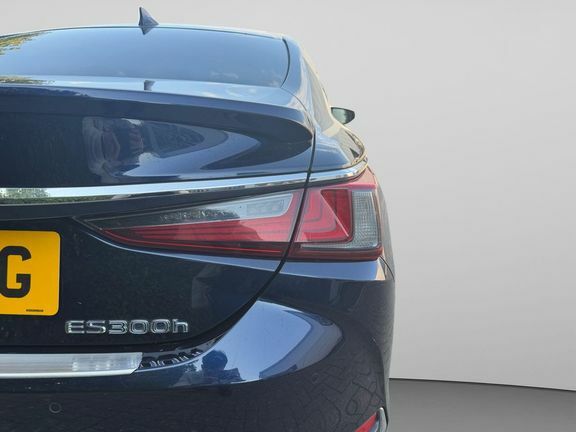 Lexus ES 2.5 300H F Sport Saloon Hybrid E-cvt Eu Silver #7