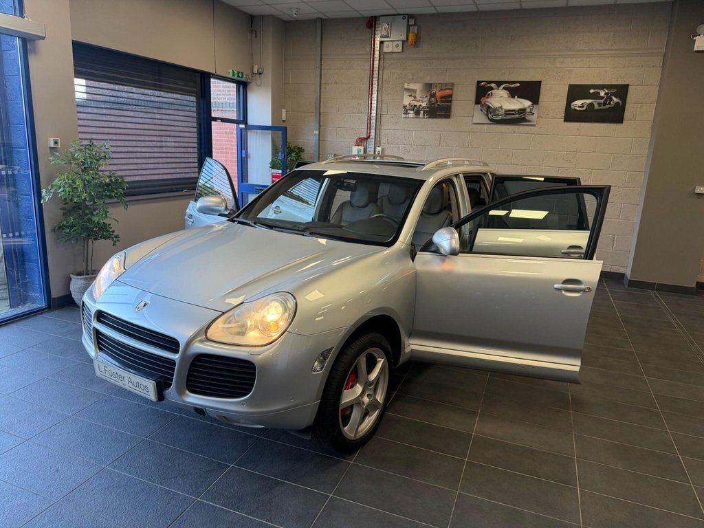 Porsche Cayenne 3.0 V6 E-hybrid 14.1Kwh Tiptronics 4Wd Euro 6 Ss White #14