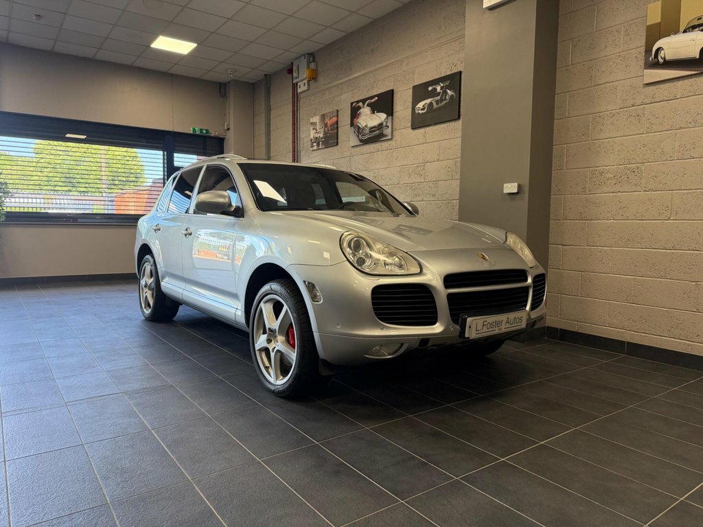 Porsche Cayenne 4.5 Turbo Suv Tiptronic S Awd 378 G Km Silver #3