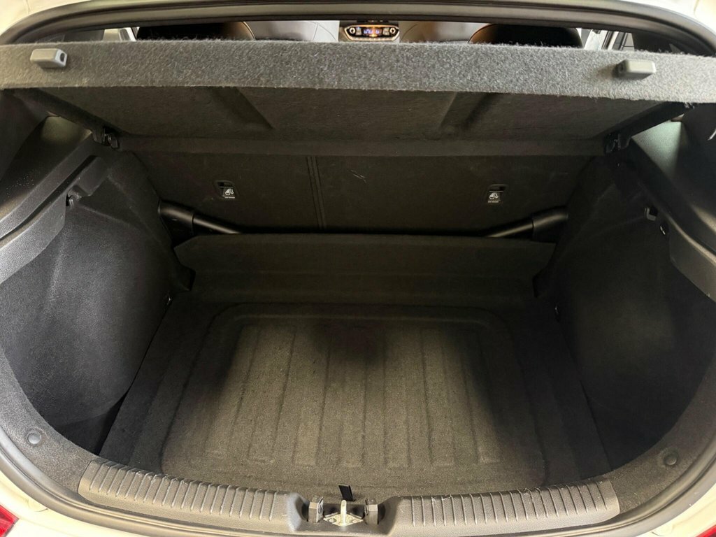 Hyundai I30 I30 N Line Tgdi White #35