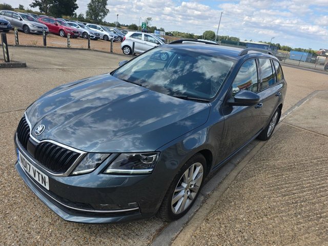 Skoda Octavia Tdi Se L Estate Grey #4