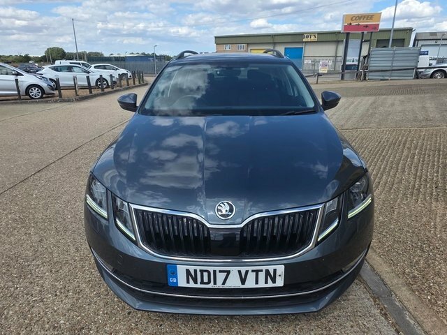Skoda Octavia Tdi Se L Estate Grey #3
