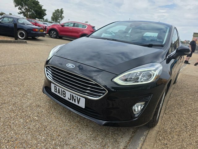Ford Fiesta Ecoboost Zetec Hatchback Black #2