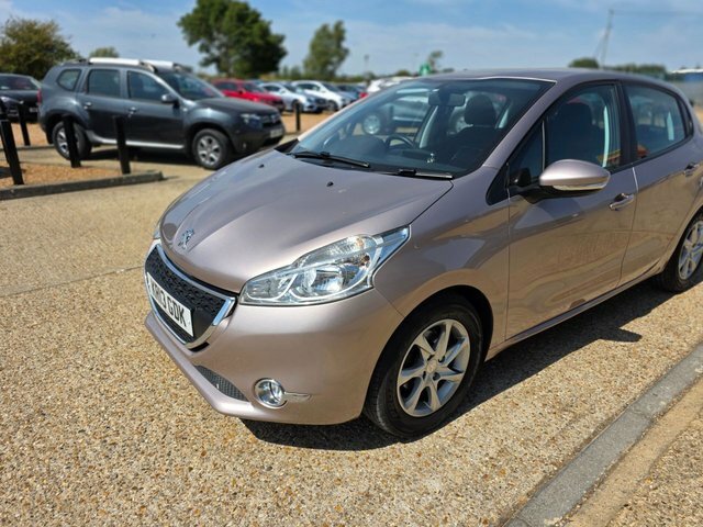 Peugeot 208 Hdi Active Hatchback Pink #6
