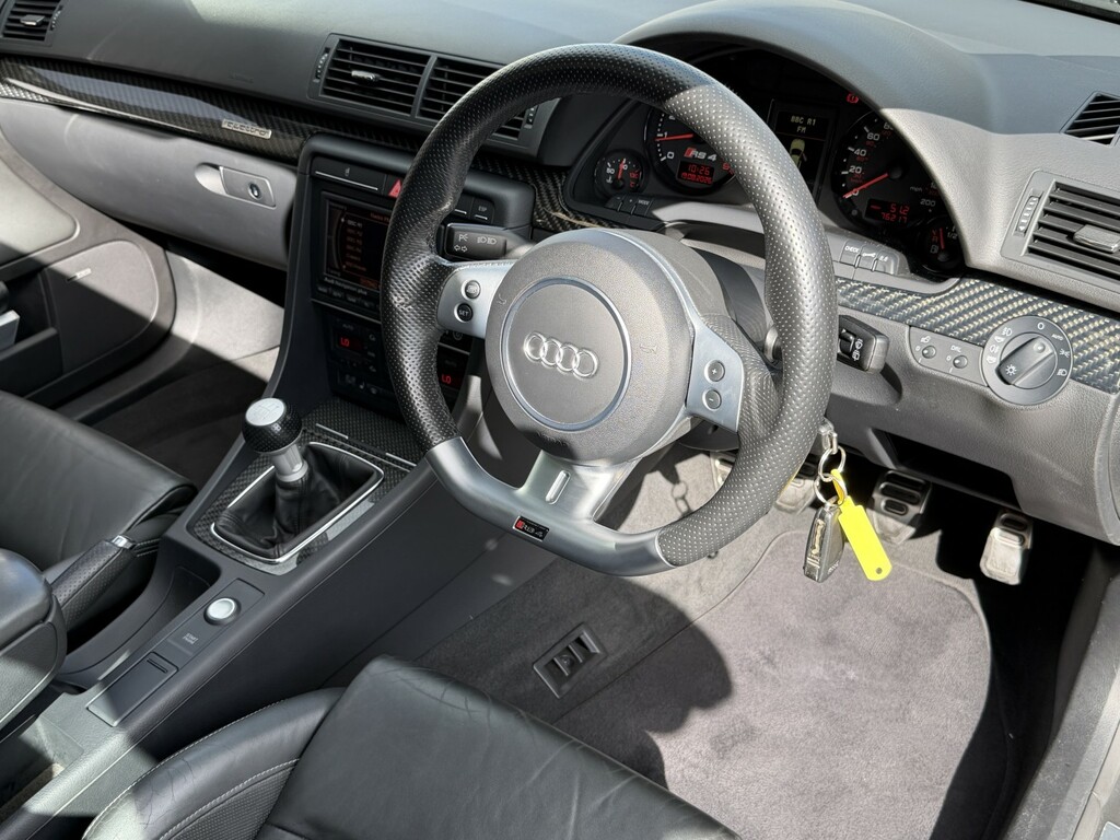 Audi RS4 Avant 4.2 Estate Quattro 326 Gkm, 41 GT06JWT Grey #4