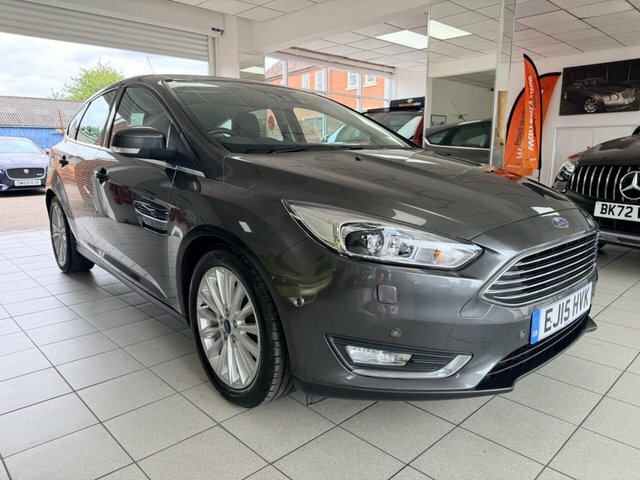 Ford Focus Ecoboost Titanium X Hatchback Grey #2