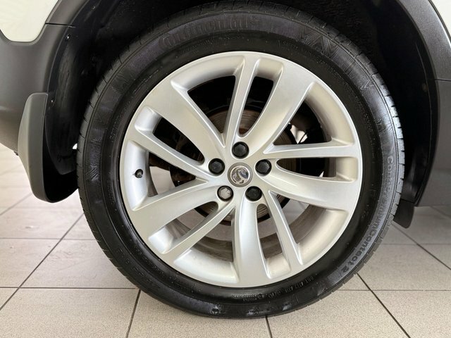Vauxhall Mokka Exclusiv 2Wd Euro 6 White #5