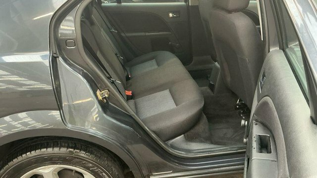 Ford Mondeo Edge 5dr Grey #3