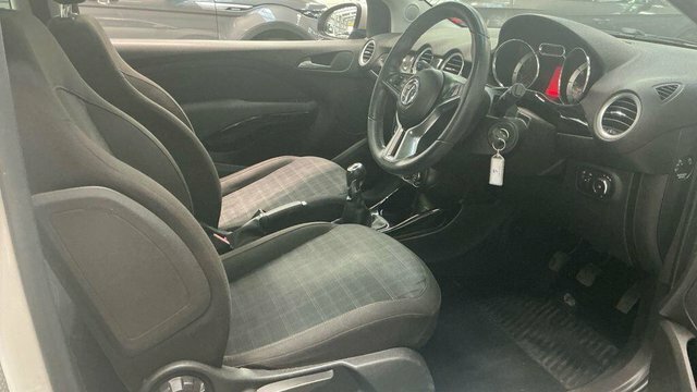 Vauxhall Adam 16V Glam Euro 5 White #2