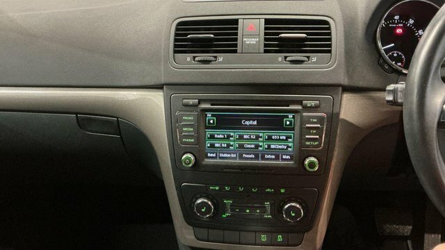 Skoda Yeti Tsi Elegance Dsg Euro White #3