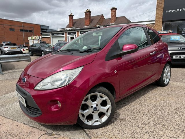 Ford KA Titanium Euro 5 Red