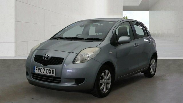 Toyota Yaris Vvt-i Zinc Silver