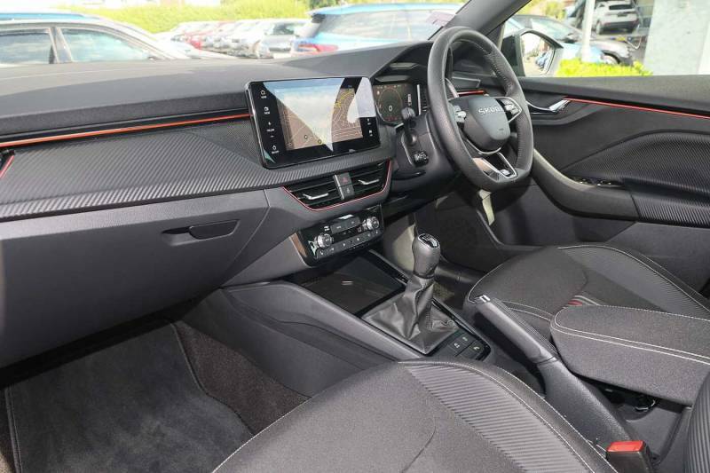 Skoda Kamiq 1.5 Tsi Monte Carlo Edition - 2025 75 Grey #2