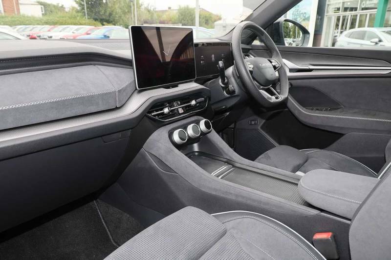 Skoda Kodiaq 1.5 Tsi E-tec Sportline Dsg 7 Seat - 2025 7 DG75ESO Blue